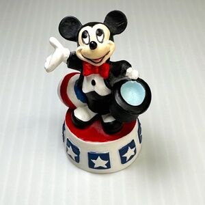 Lenox Disney Grand Master Mickey Mouse Magic Collection Circus Thimble